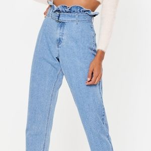NWOT Missguided Riot High Waisted Mom Jean